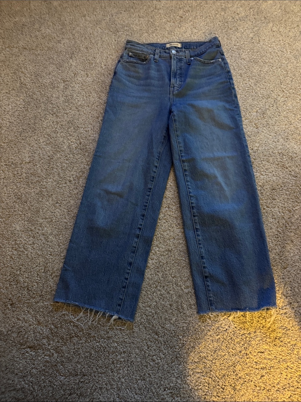 Madewell Wide-Leg Raw Hem crop Jeans in Dark Blue